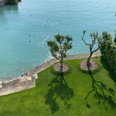 Apartment Sirmio - Darsena *